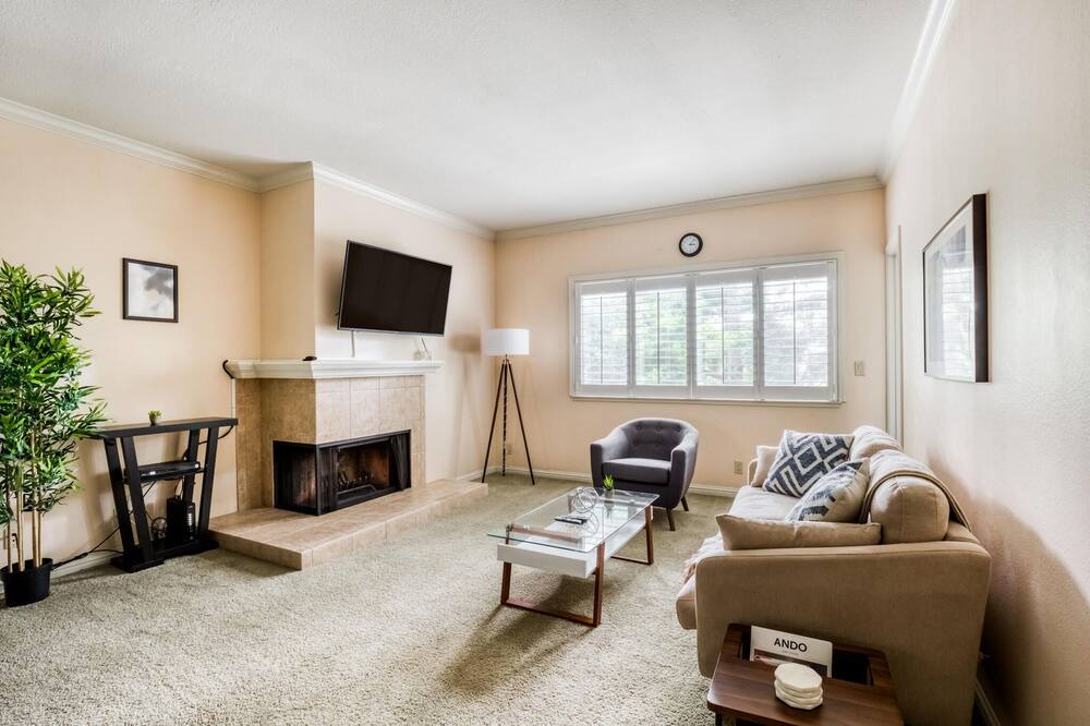 Photo of Livingroom in Santa Clara