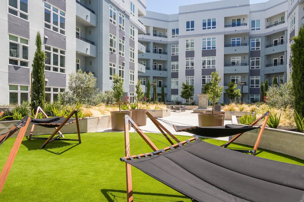 Photo of Outdoor in Pill Hill