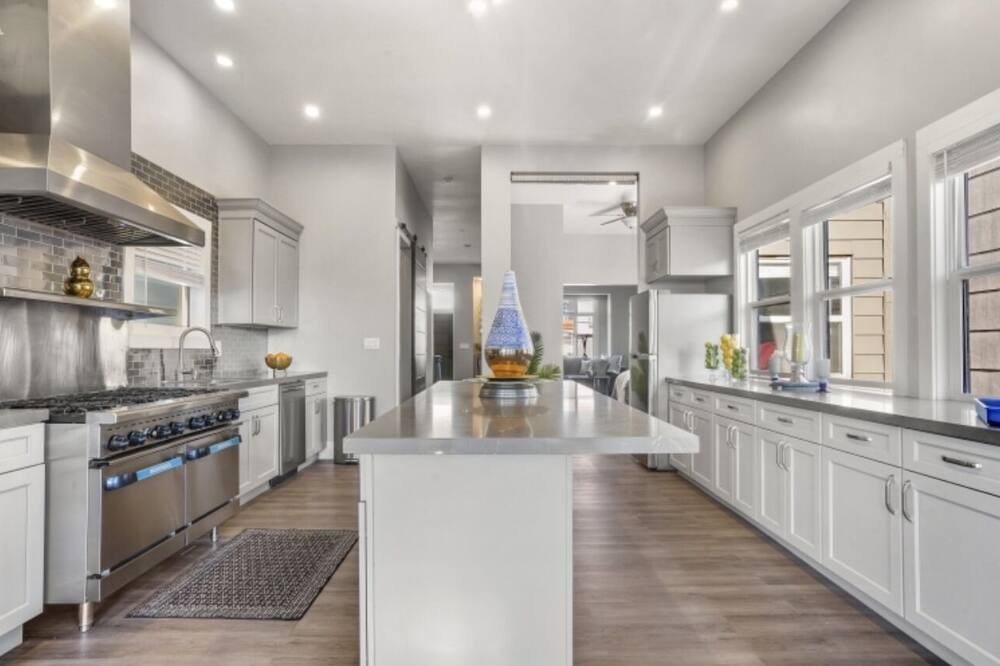 Photo of Kitchen in Bayview