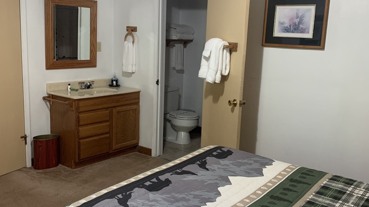 Photo of Bedroom in Gasquet