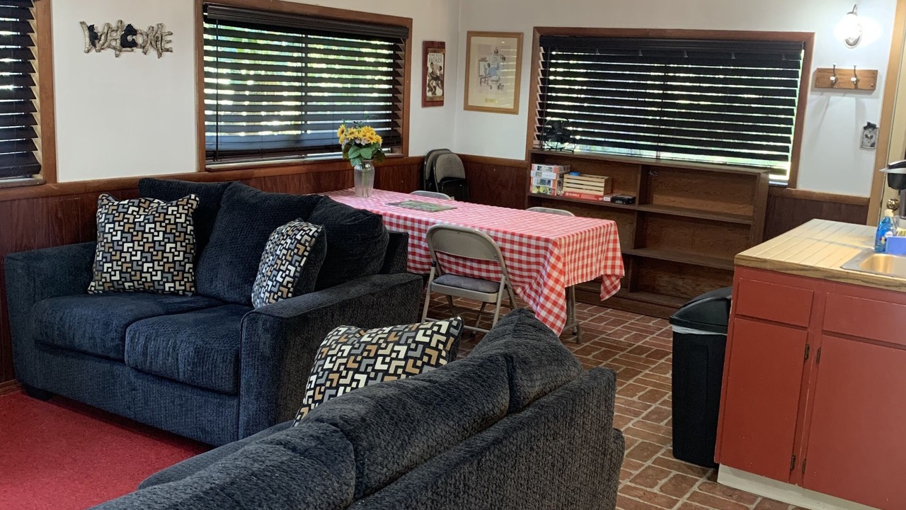 Photo of Livingroom in Gasquet