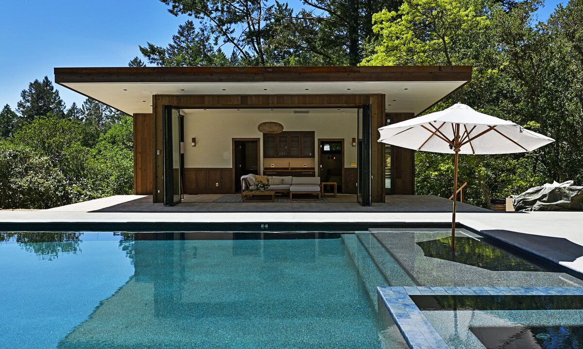 Photo of Outdoor in Occidental