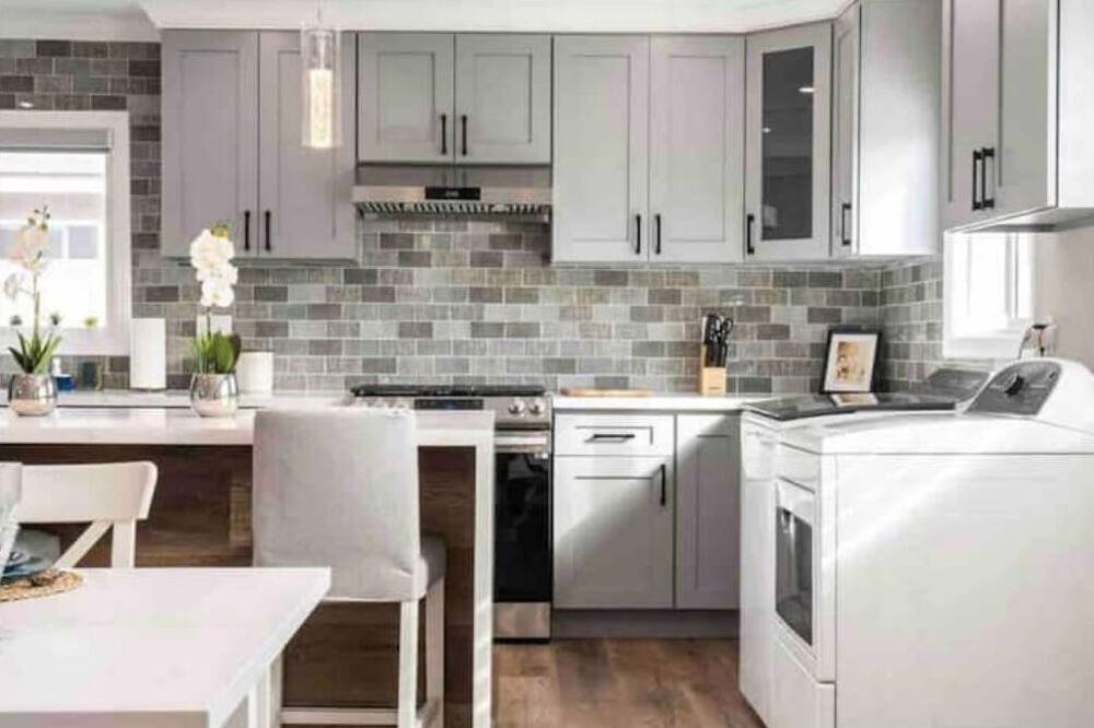 Photo of Kitchen in Southwest Anaheim