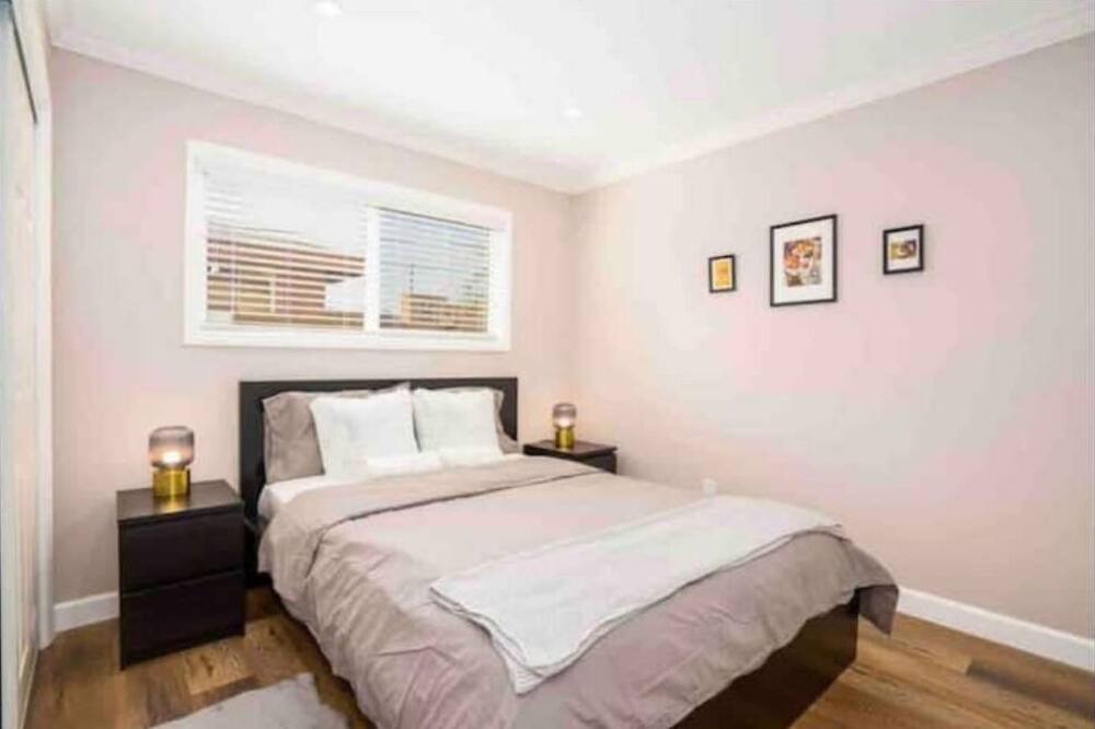 Photo of Bedroom in Southwest Anaheim