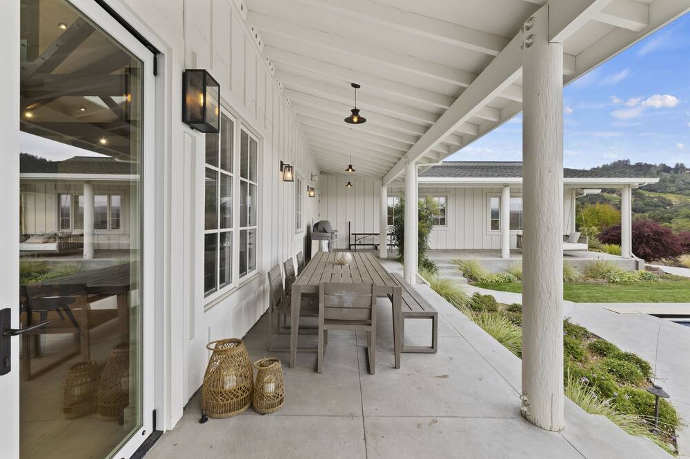 Photo of Outdoor in Cloverdale