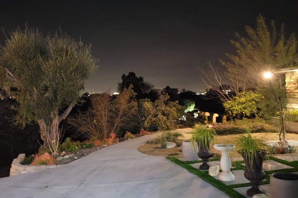 Photo of Outdoor in Covina