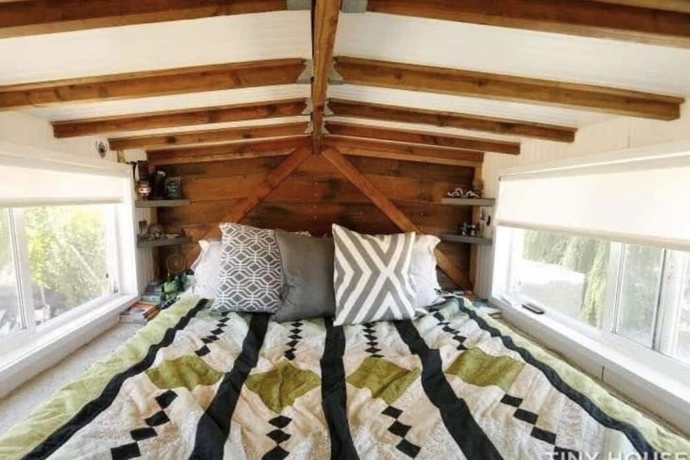 Photo of Bedroom in American Canyon