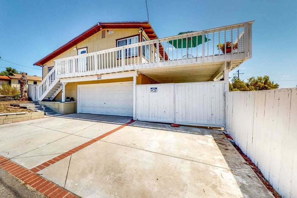 Photo of Others in Lake Elsinore