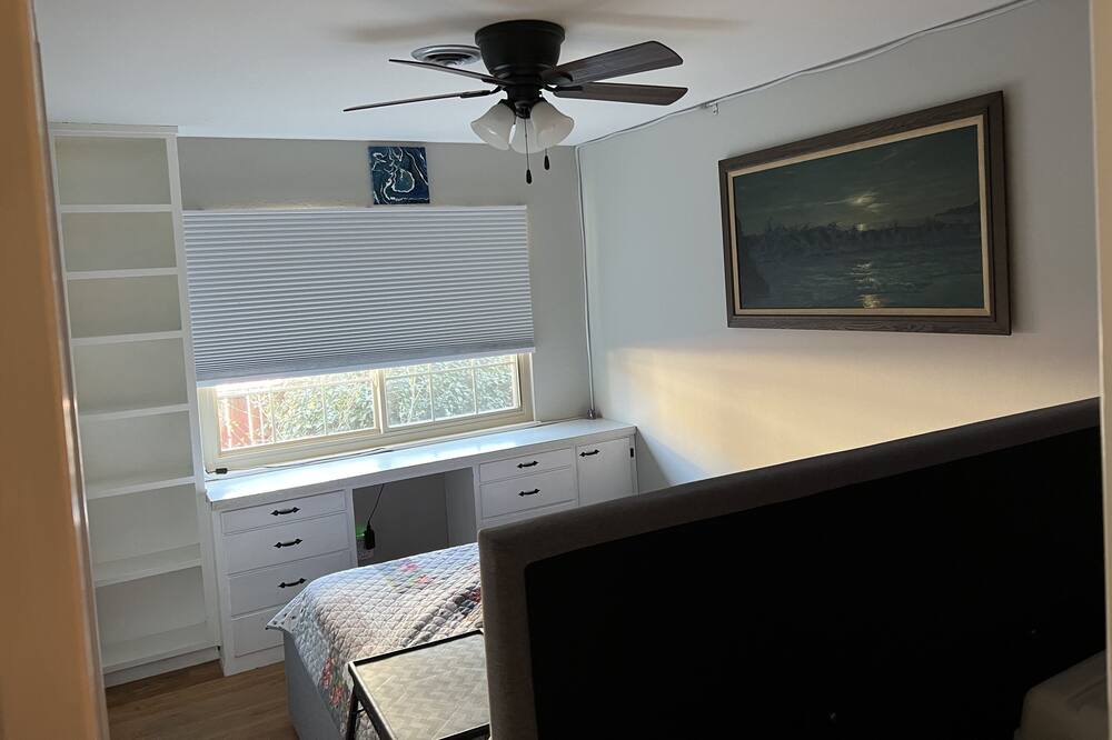 Photo of Bedroom in Rio Vista
