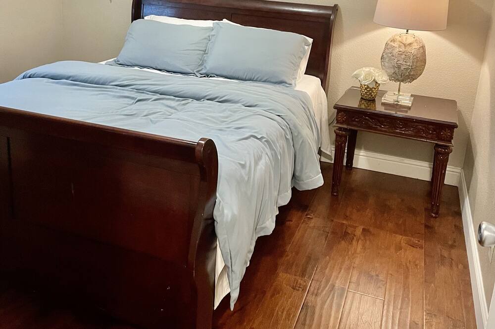 Photo of Bedroom in Yuba City