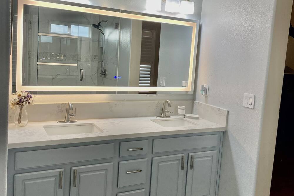 Photo of Bathroom in Yuba City