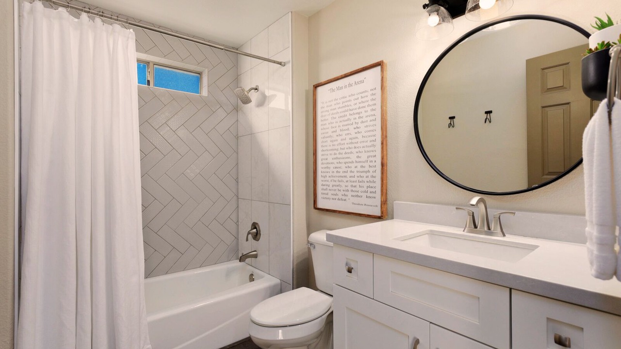 Photo of Bathroom in Lake Havasu City
