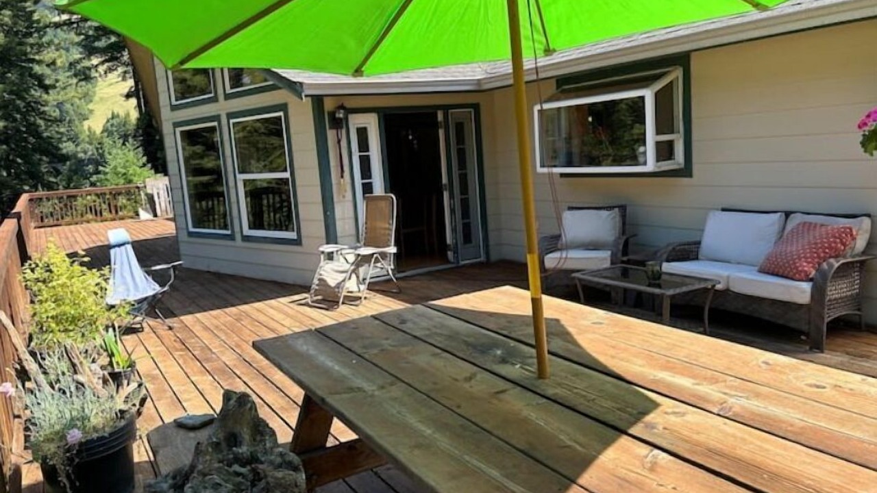Photo of Patio Balcony in Myers Flat