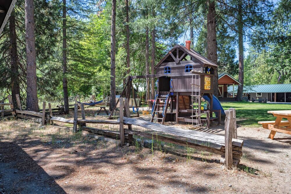 Photo of Outdoor in Coffee Creek