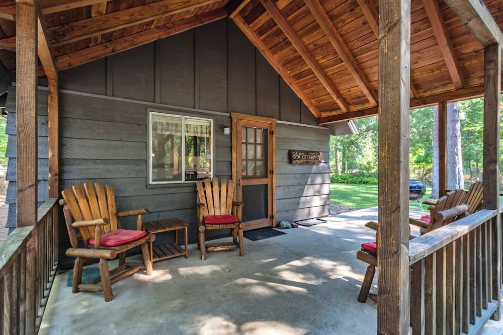 Photo of Patio Balcony in Coffee Creek