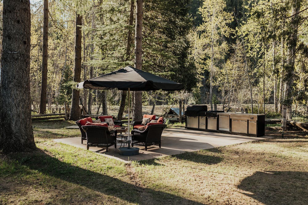Photo of Outdoor in Coffee Creek
