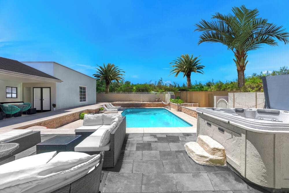 Photo of Outdoor in Paradise