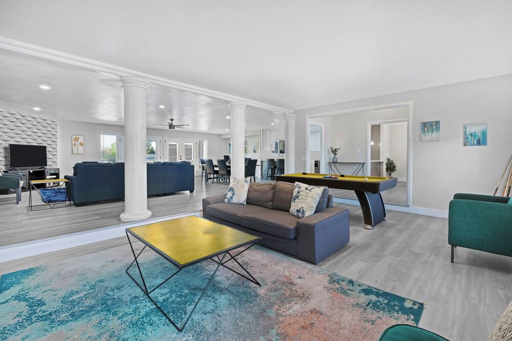 Photo of Livingroom in Paradise