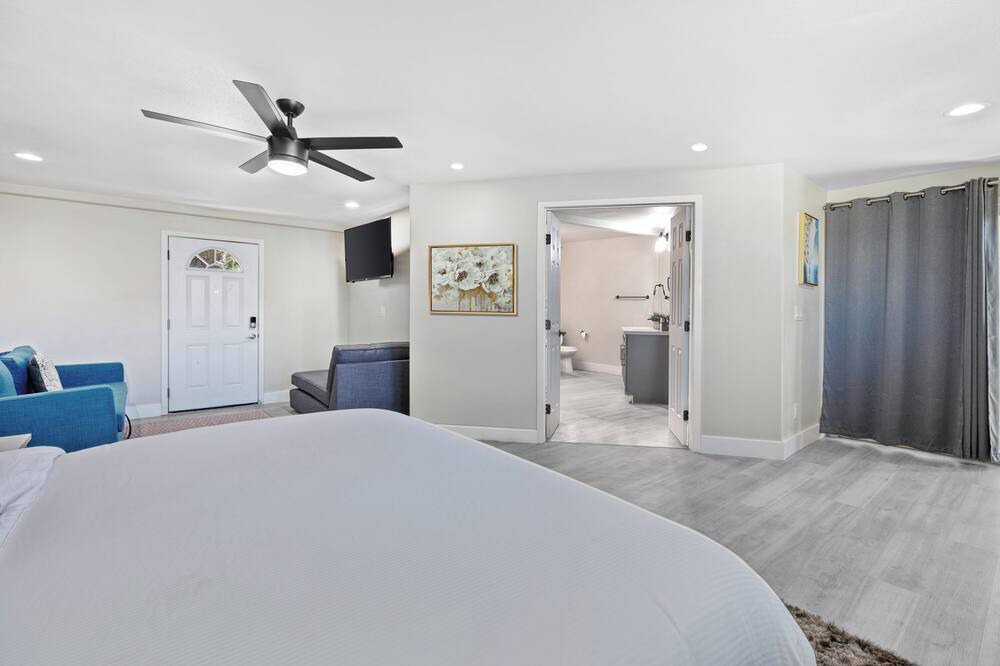 Photo of Bathroom in Paradise