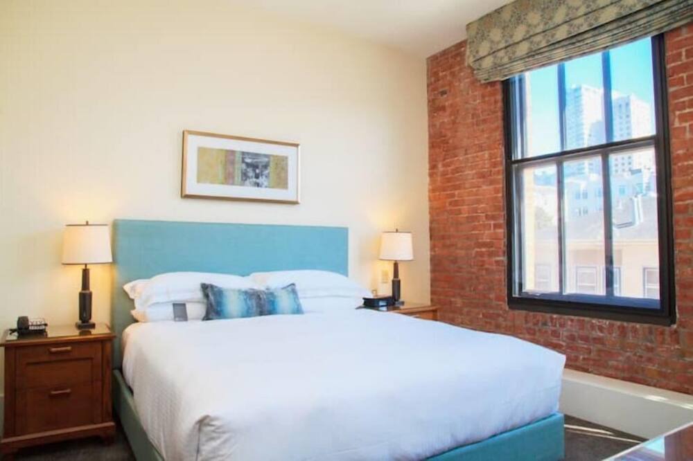 Photo of Bedroom in Fisherman's Wharf