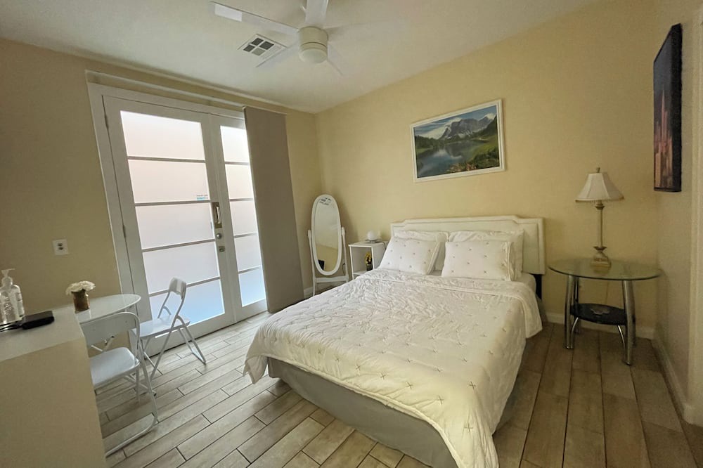 Photo of Bedroom in North Las Vegas