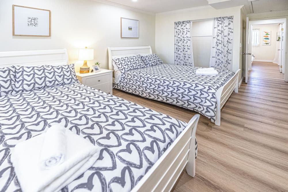 Photo of Bedroom in Buena Park