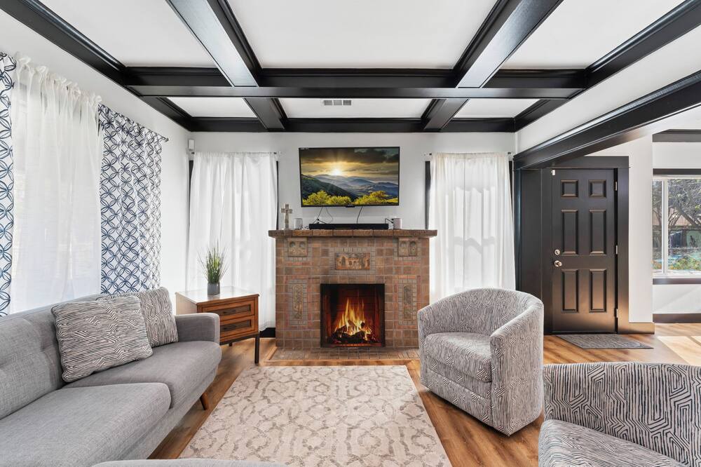 Photo of Livingroom in San Bernardino