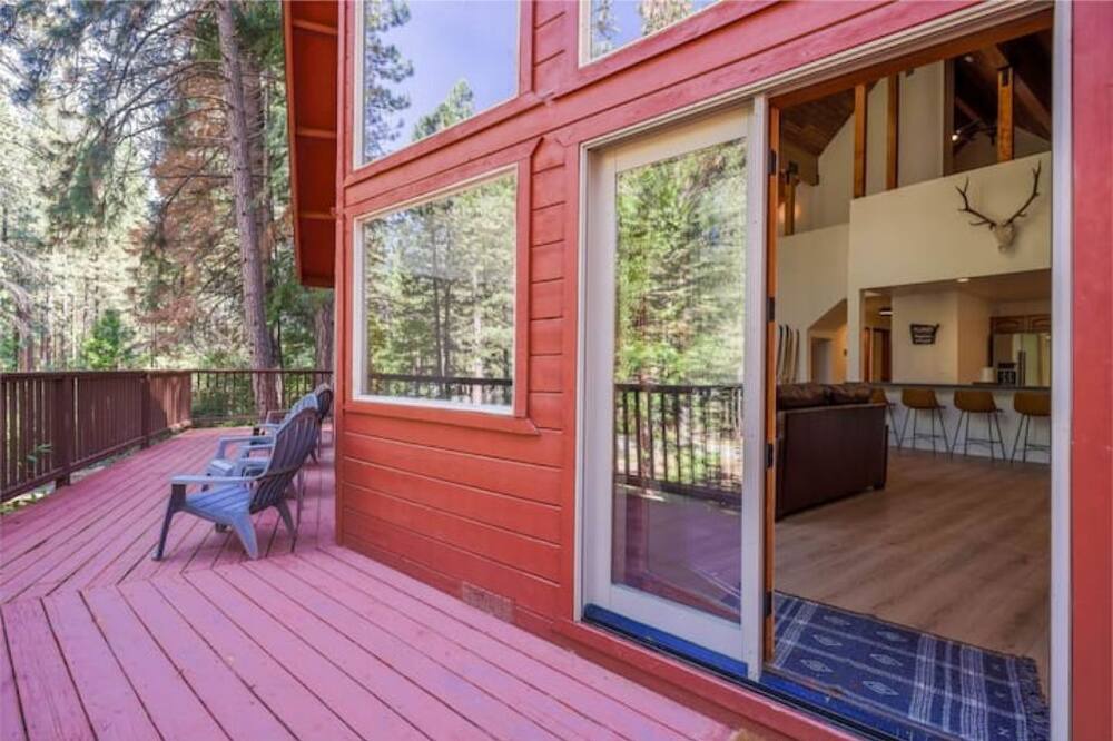 Photo of Patio Balcony in Plumas Eureka Estates