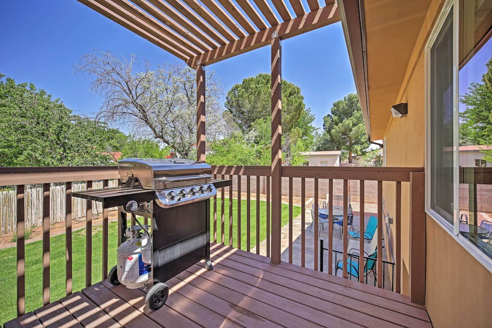 Photo of Outdoor in Page
