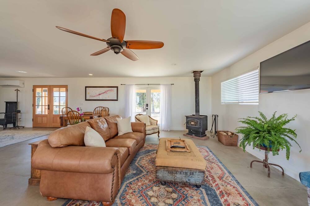 Photo of Livingroom in Paso Robles