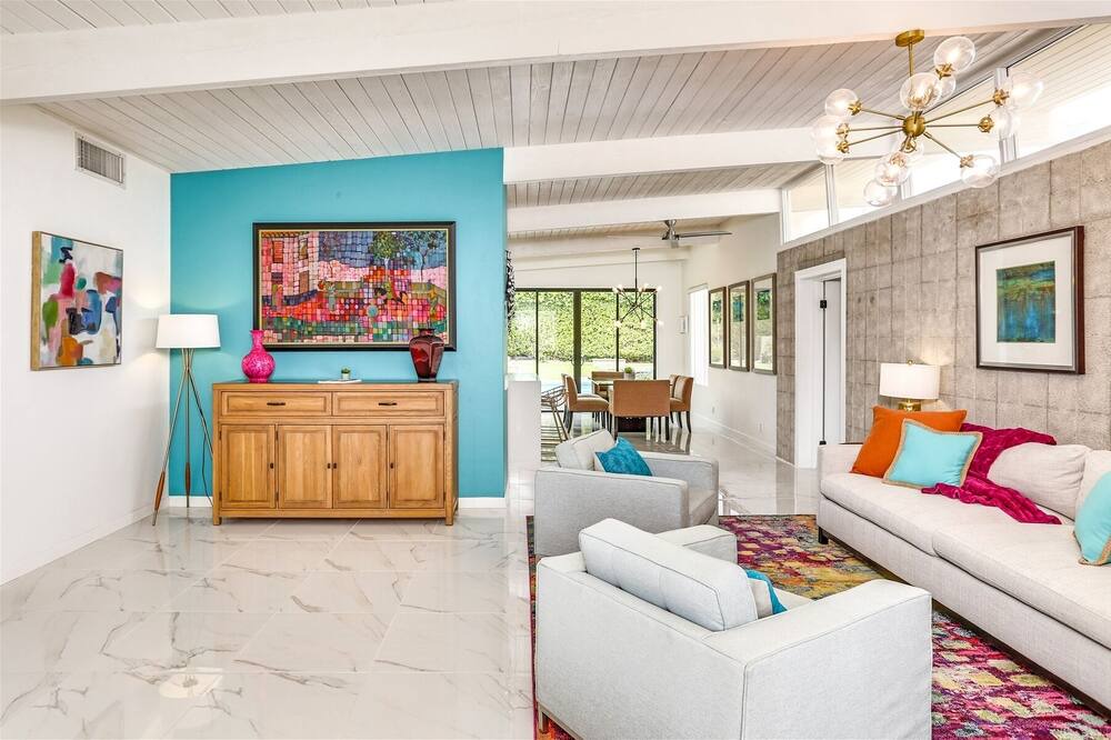 Photo of Livingroom in Magnesia Falls Cove