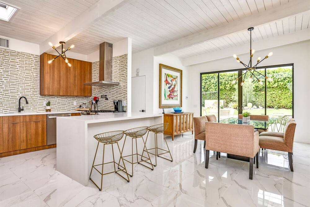 Photo of Kitchen in Magnesia Falls Cove