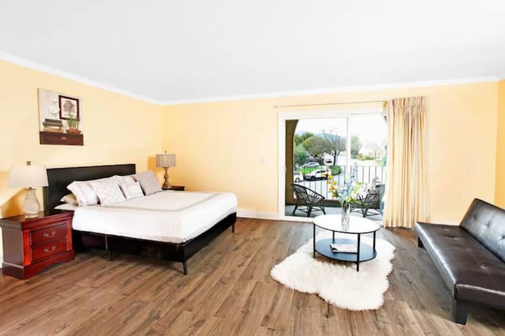 Photo of Bedroom in Mission Valley