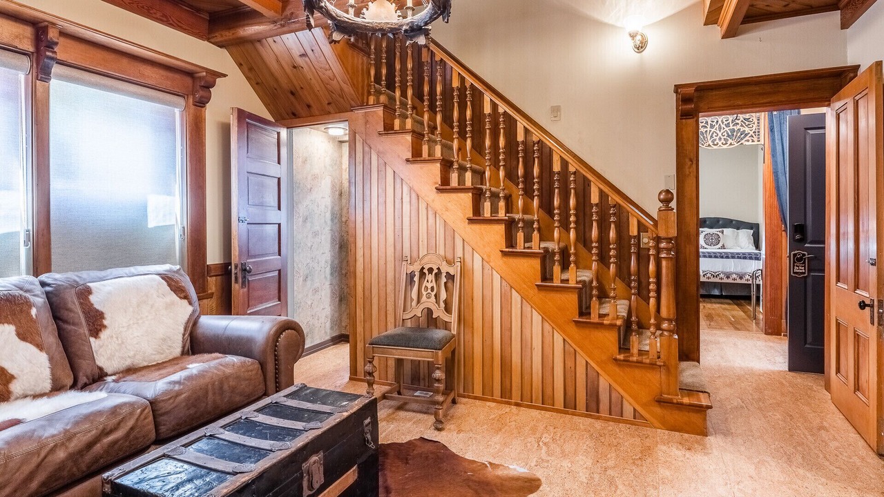 Photo of Livingroom in Bishop