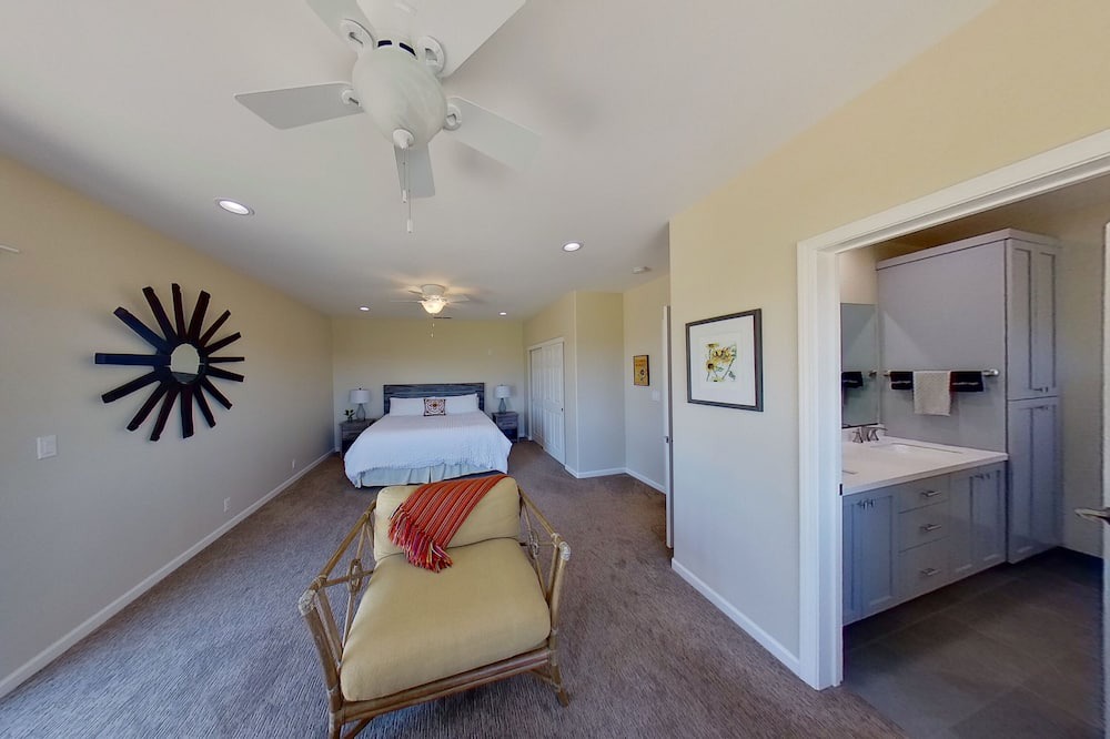 Photo of Bedroom in Kelseyville