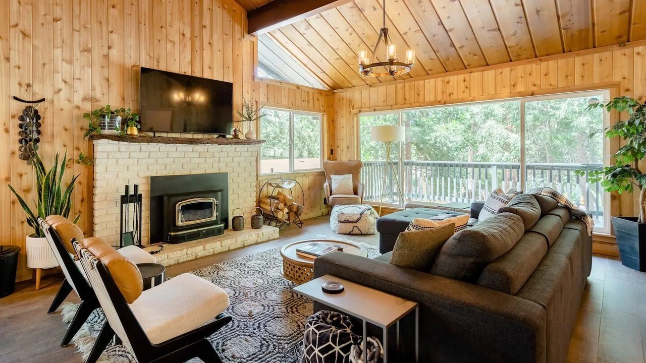 Photo of Livingroom in Fern Valley