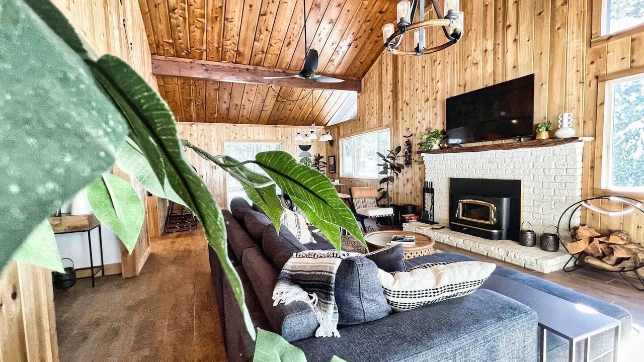 Photo of Livingroom in Fern Valley