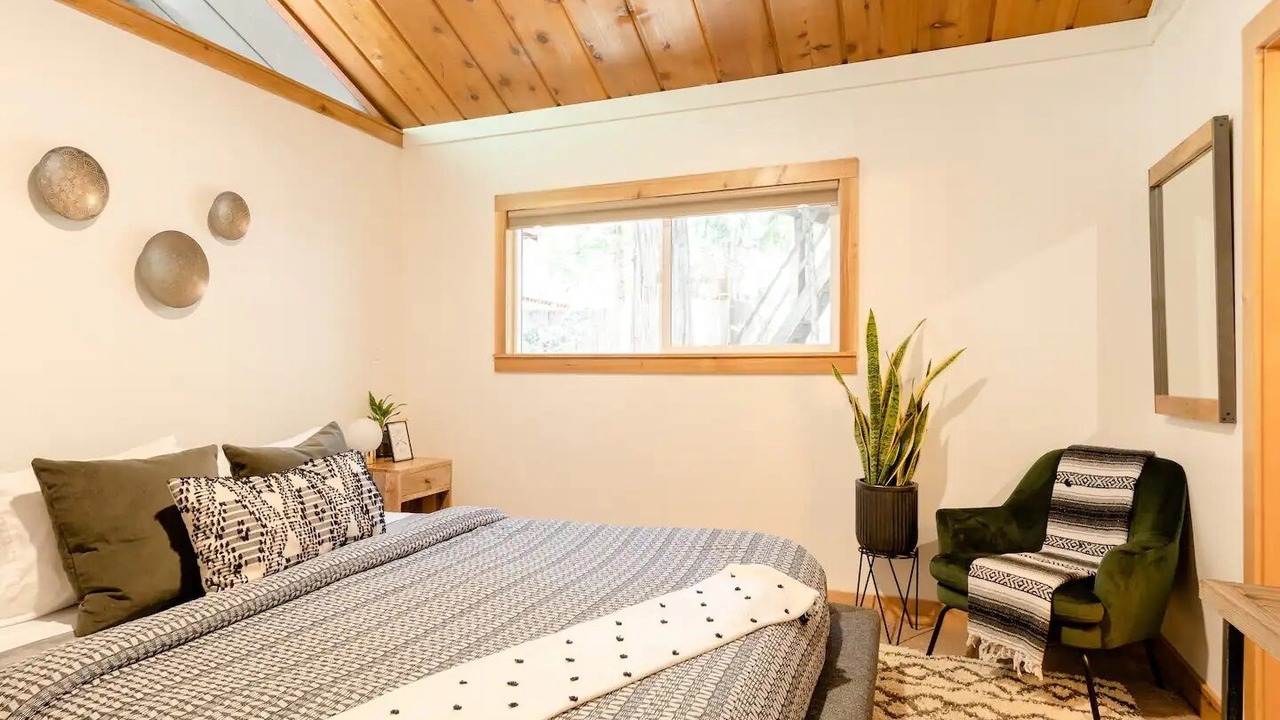Photo of Bedroom in Fern Valley