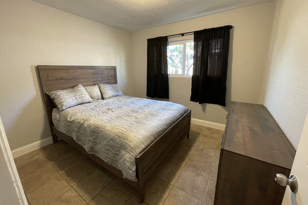 Photo of Bedroom in Grover Beach