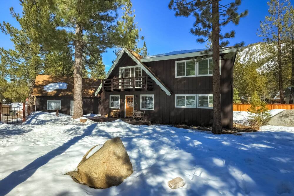 Photo of Outdoor in Christmas Valley