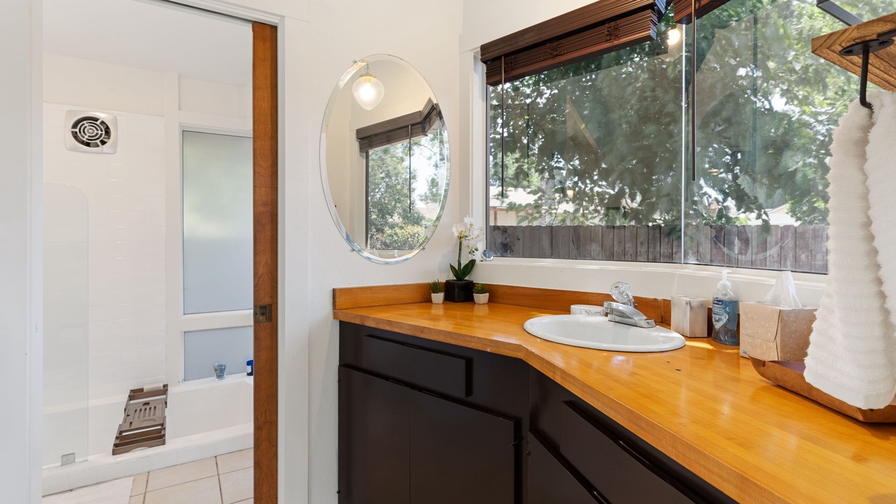 Photo of Kitchen in Southwestern Sacramento
