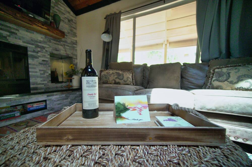 Photo of Livingroom in Glencoe