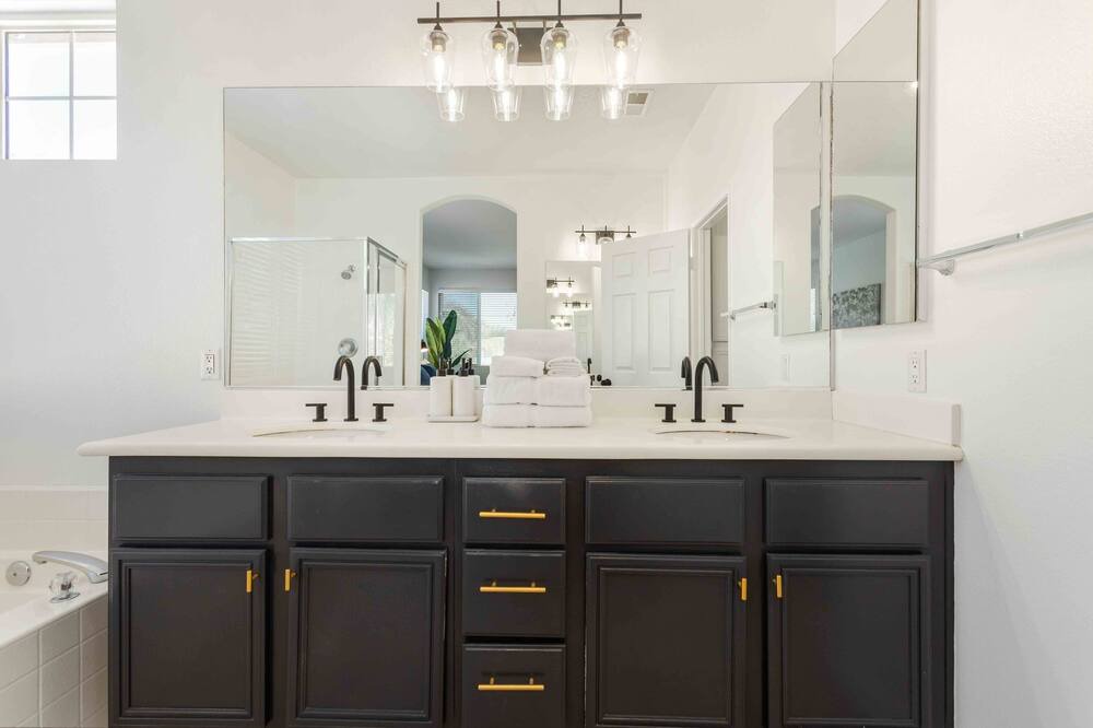Photo of Bathroom in Temecula