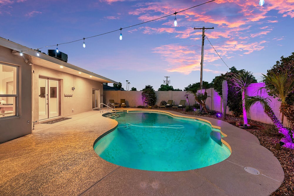 Photo of Outdoor in Village Grove