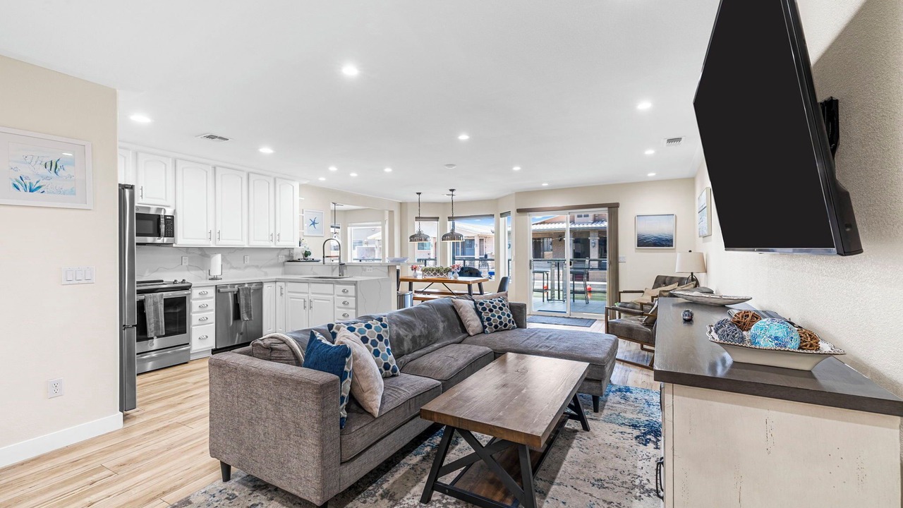 Photo of Livingroom in Cienega Springs