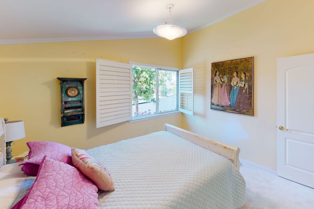 Photo of Bedroom in Avila Beach
