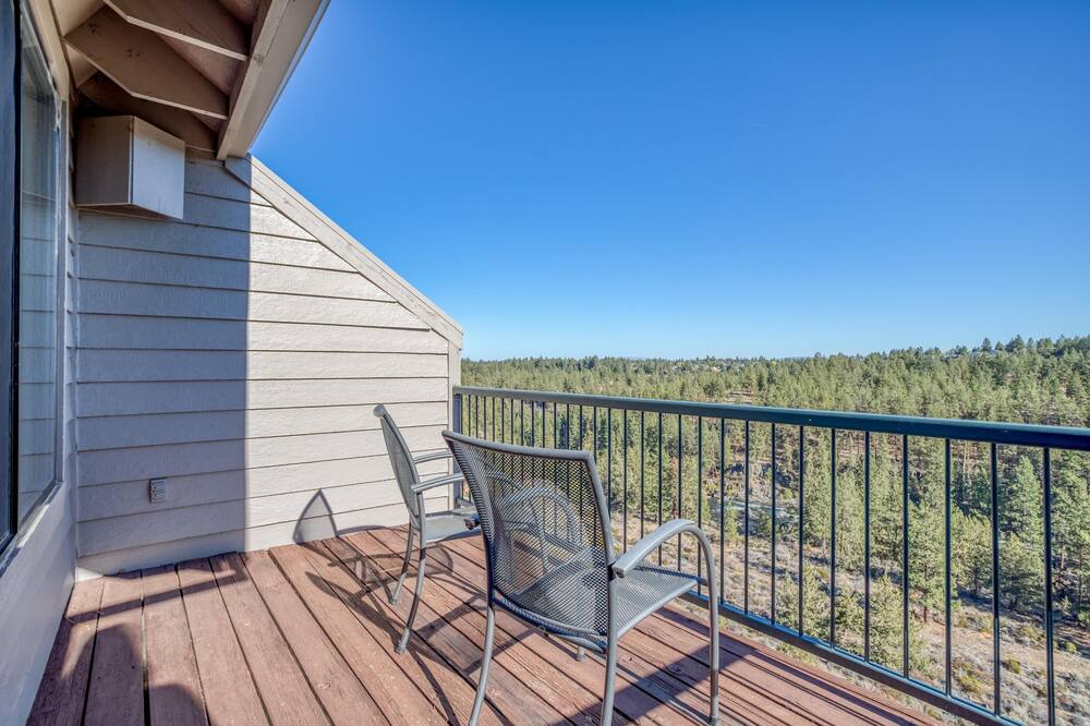 Photo of Outdoor in Century West