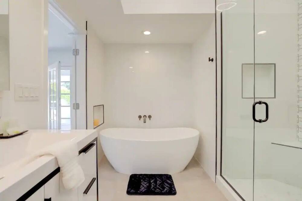 Photo of Bathroom in El Mirador