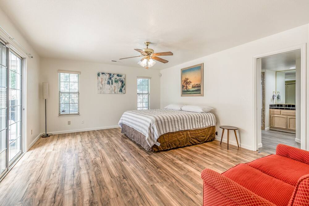 Photo of Bedroom in Merced