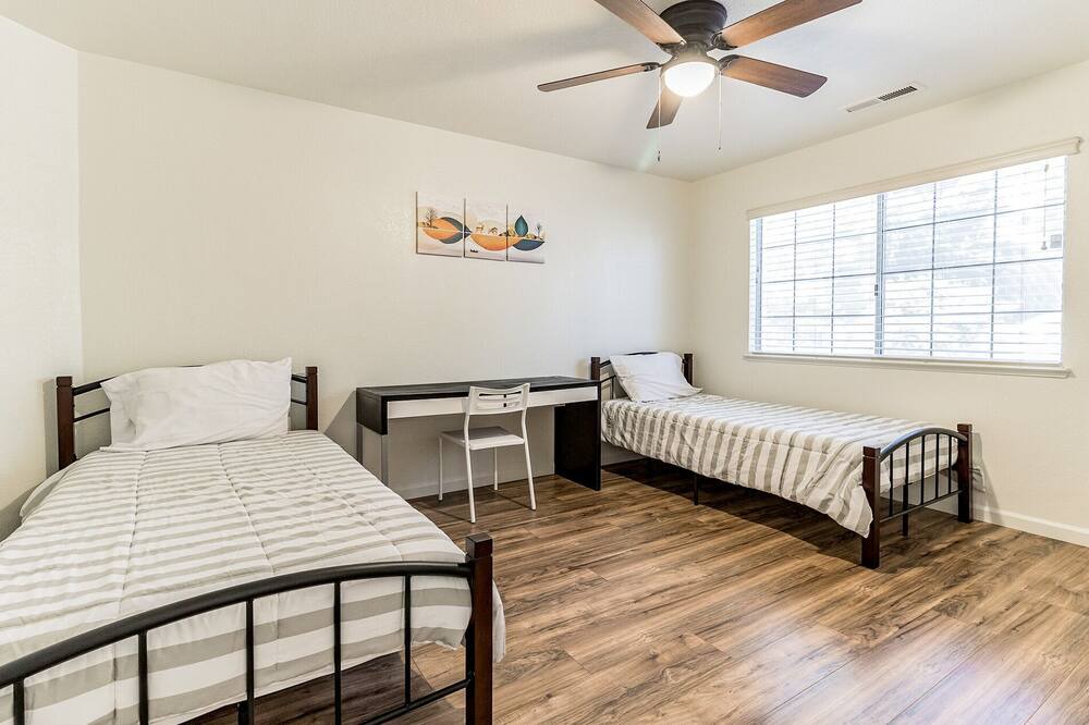 Photo of Bedroom in Merced